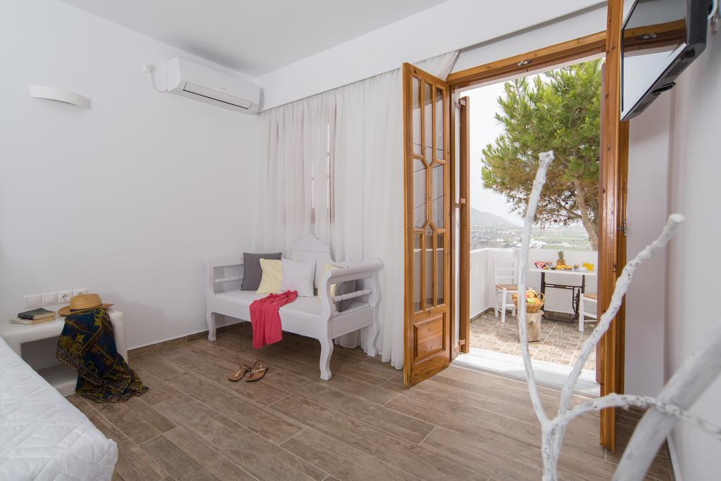 Villa Galinia อาโกรตีรี ภายนอก รูปภาพ